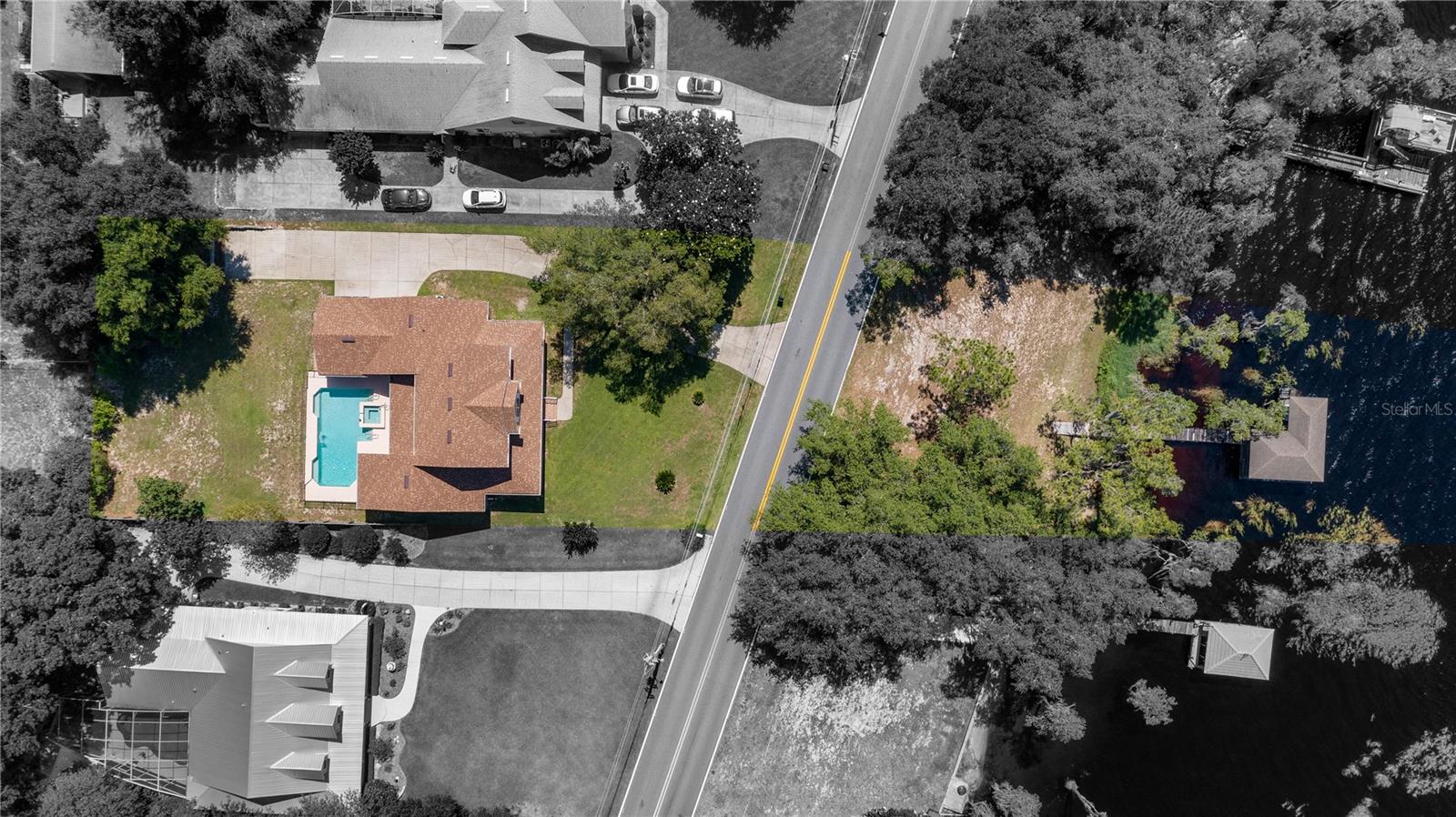 Image 47 of 62 For 10336 Lake Louisa Road