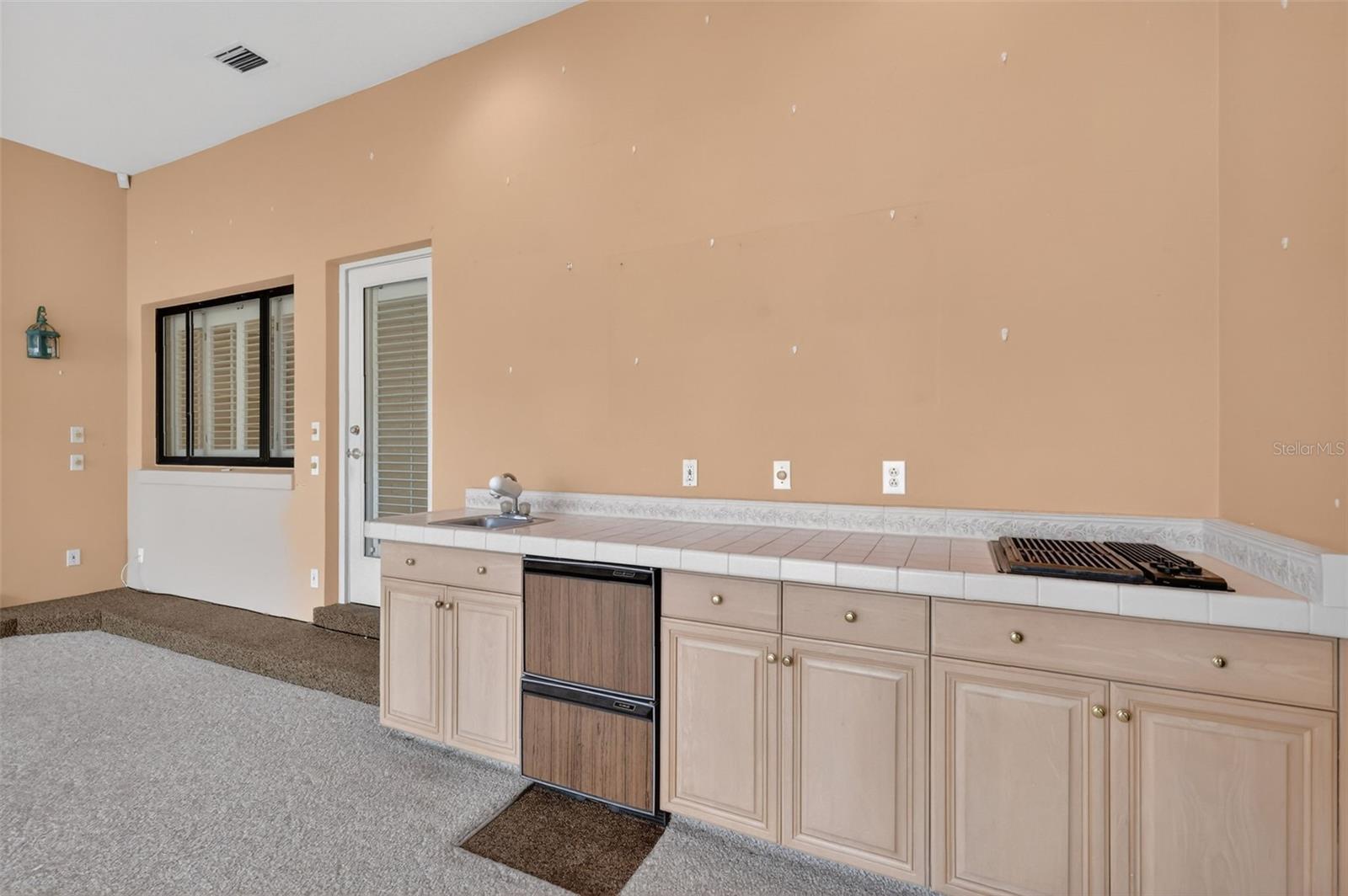 Image 54 of 75 For 629 Sandlake Court