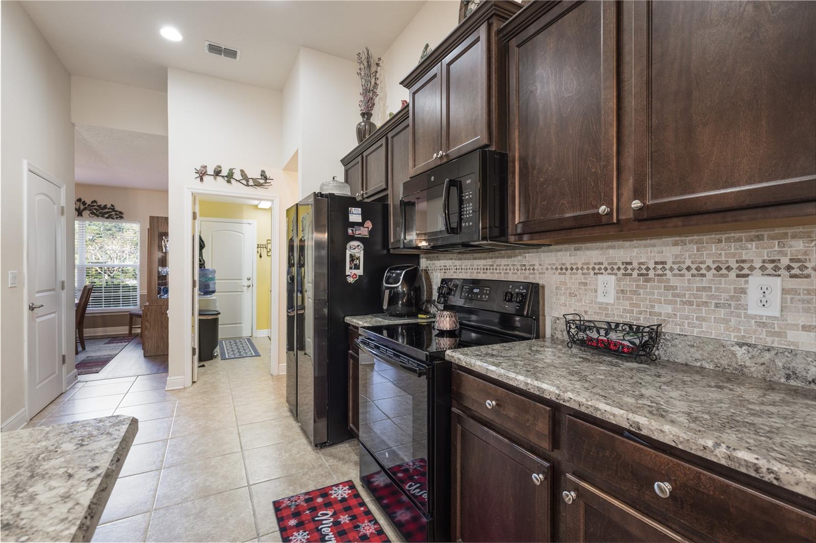 Image 16 of 44 For 2030 Angel Fish Loop