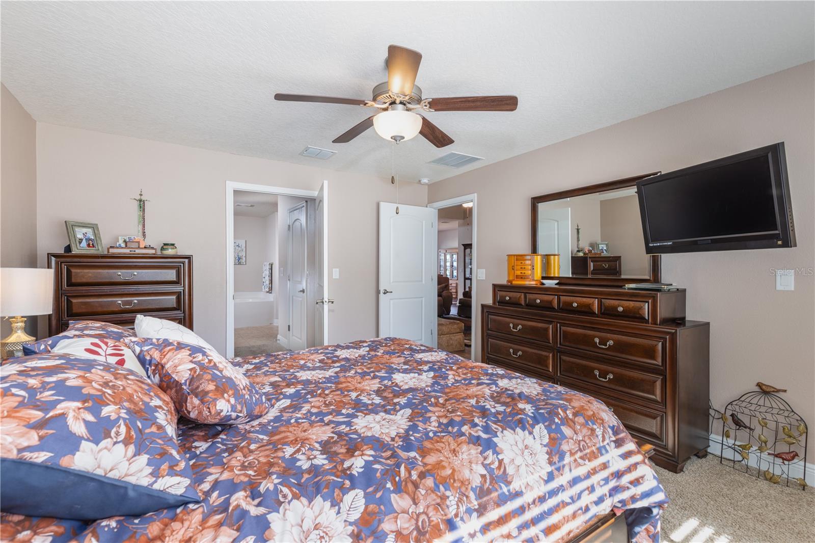 Image 21 of 44 For 2030 Angel Fish Loop