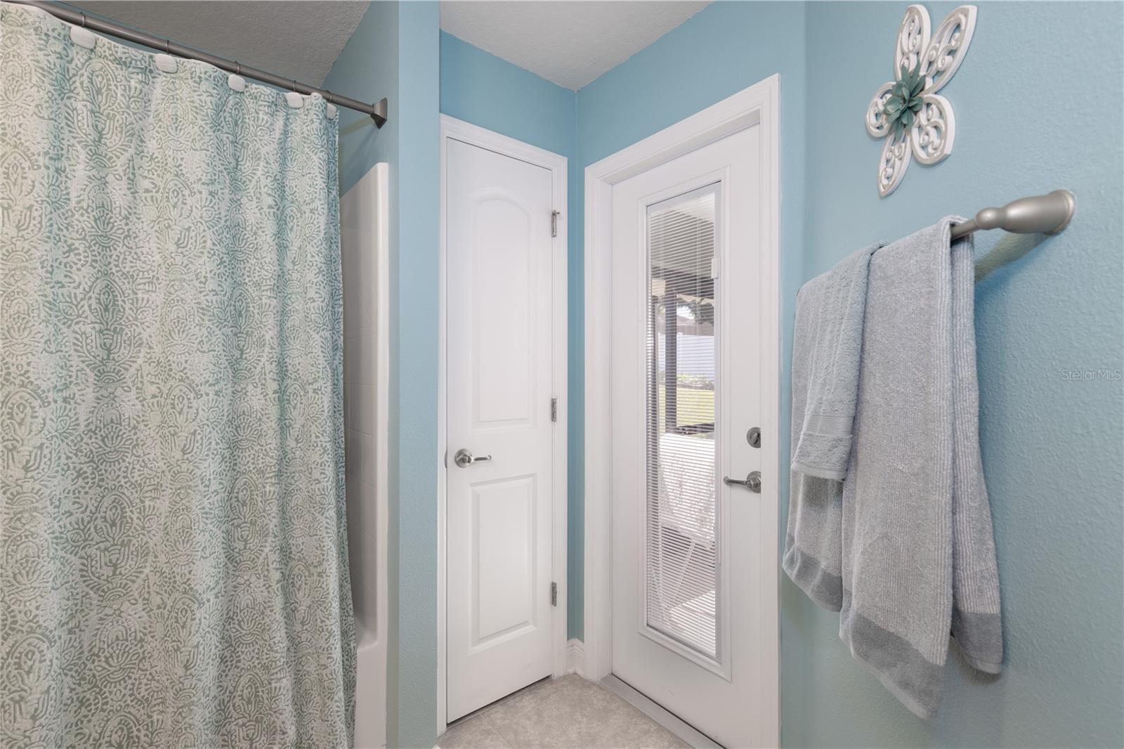 Image 29 of 44 For 2030 Angel Fish Loop