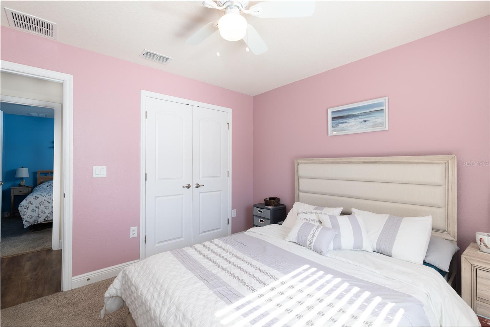 Image 32 of 44 For 2030 Angel Fish Loop