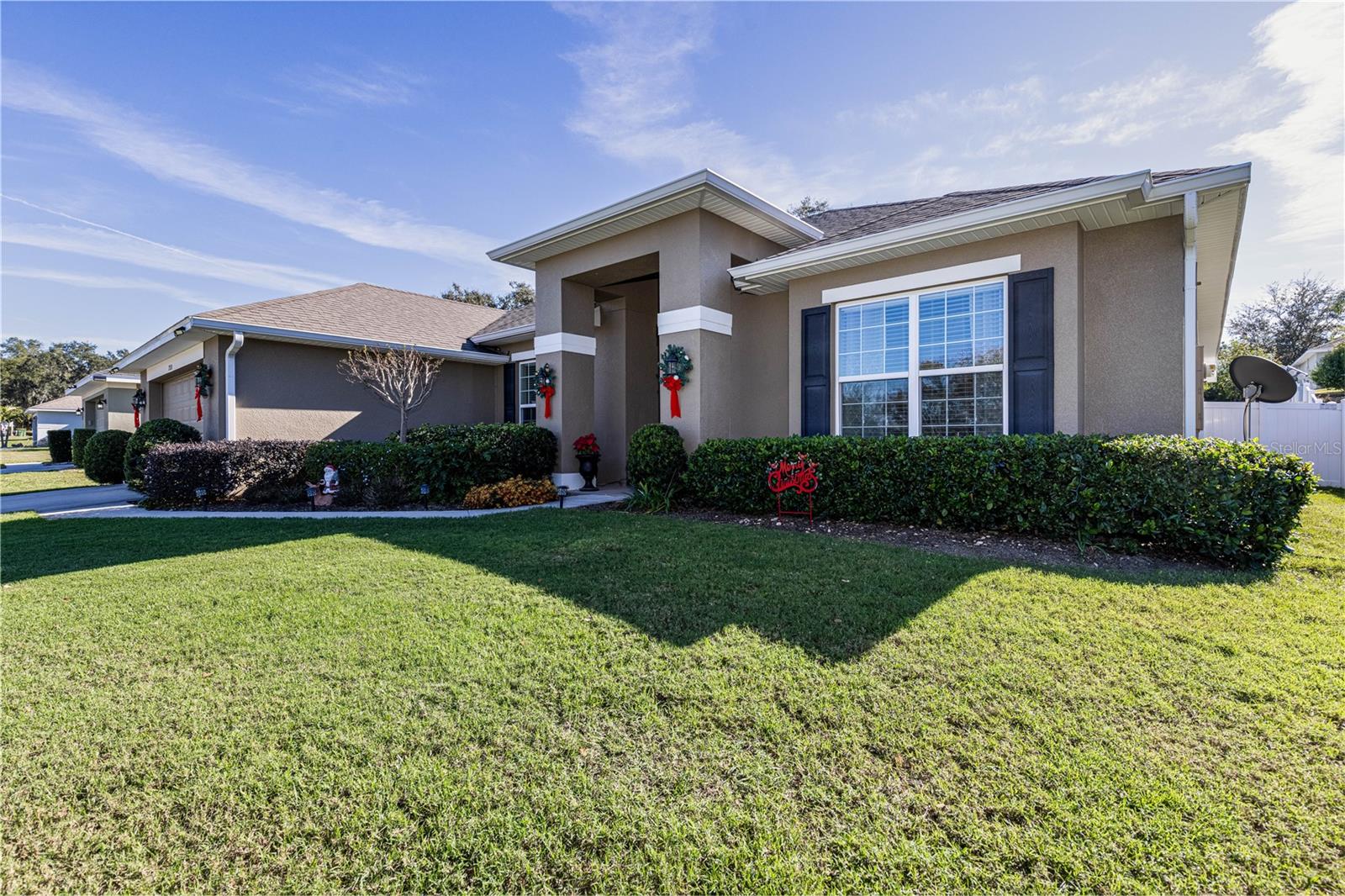 Image 39 of 44 For 2030 Angel Fish Loop