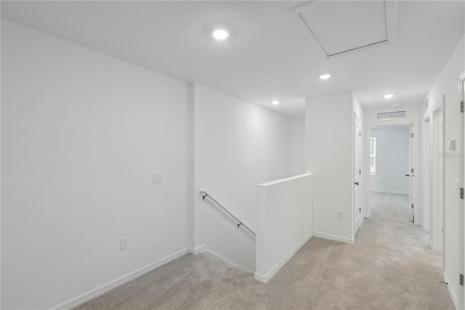 Image 10 of 16 For 7619 Waterscape Drive