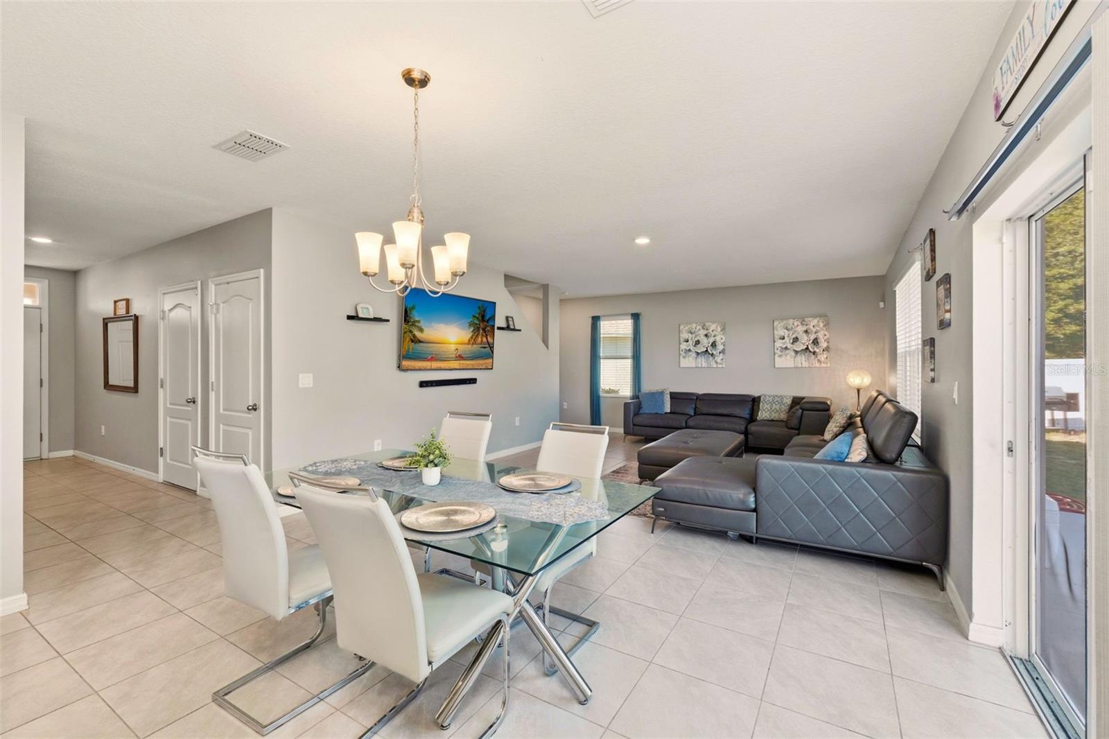 Image 16 of 49 For 3060 Bethpage Loop