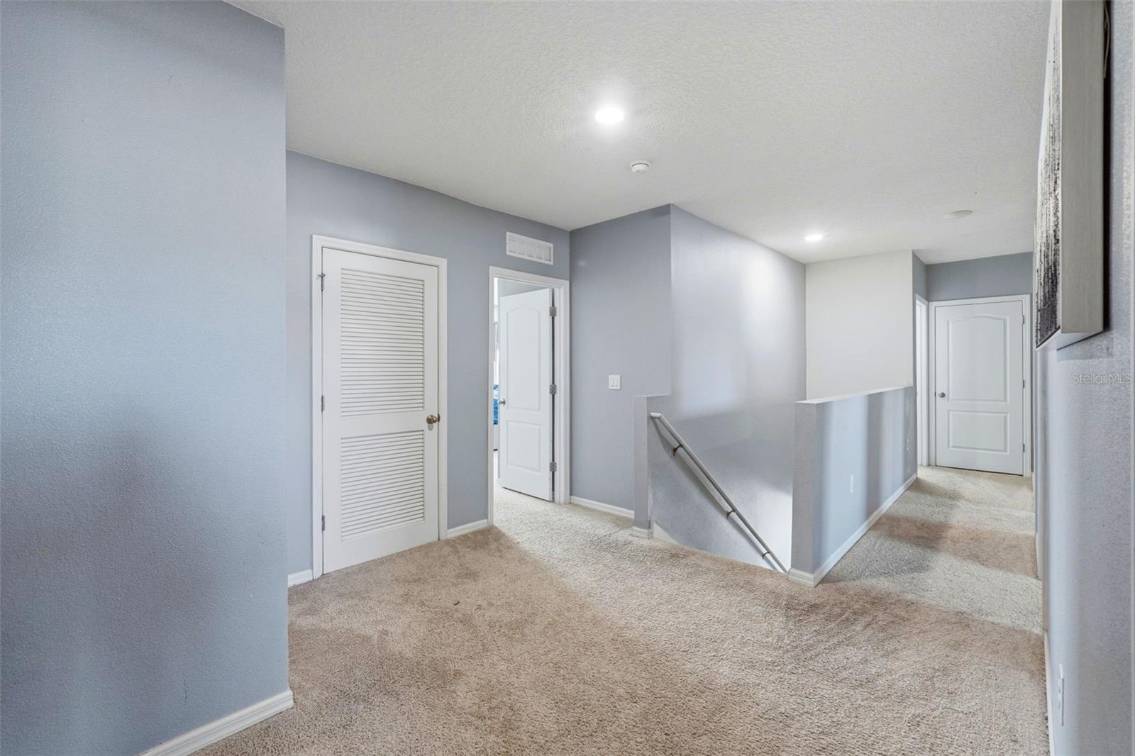 Image 26 of 49 For 3060 Bethpage Loop