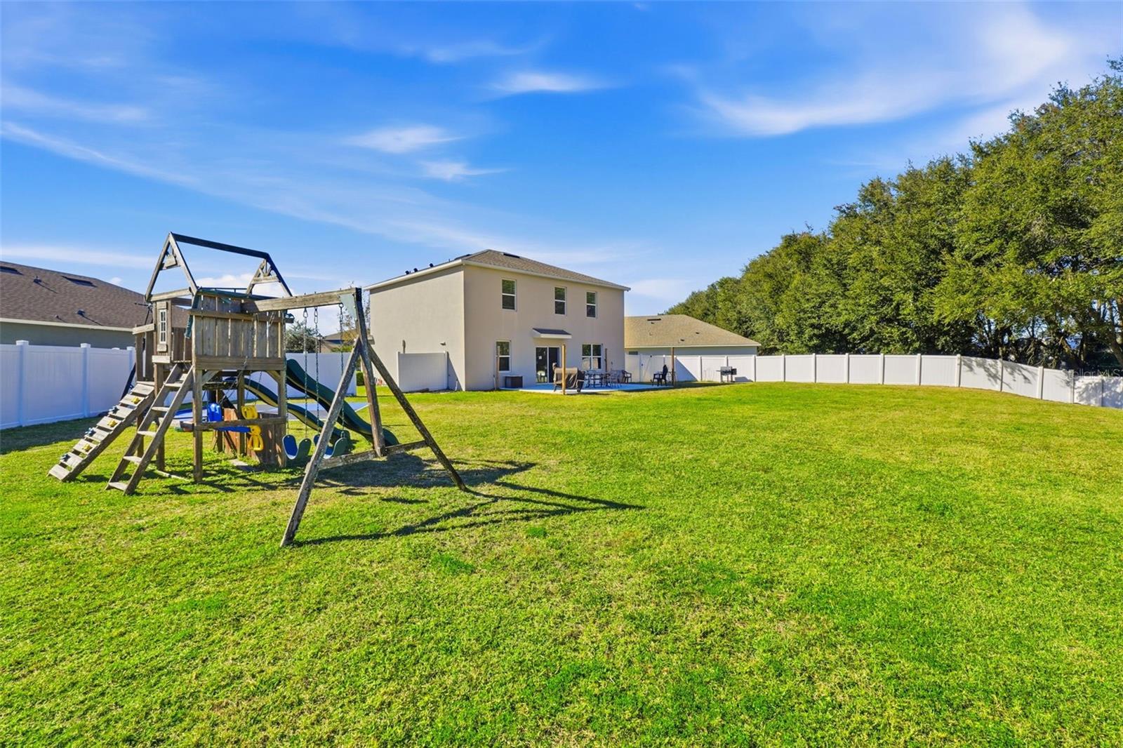 Image 43 of 49 For 3060 Bethpage Loop