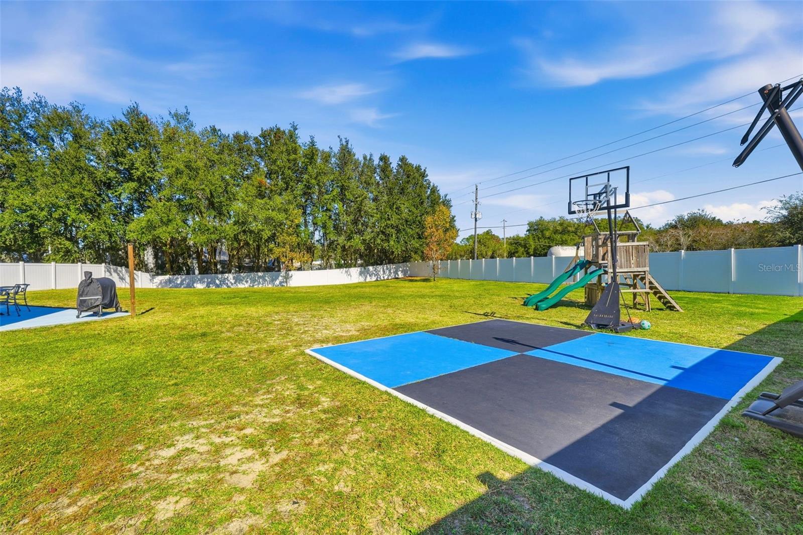 Image 45 of 49 For 3060 Bethpage Loop