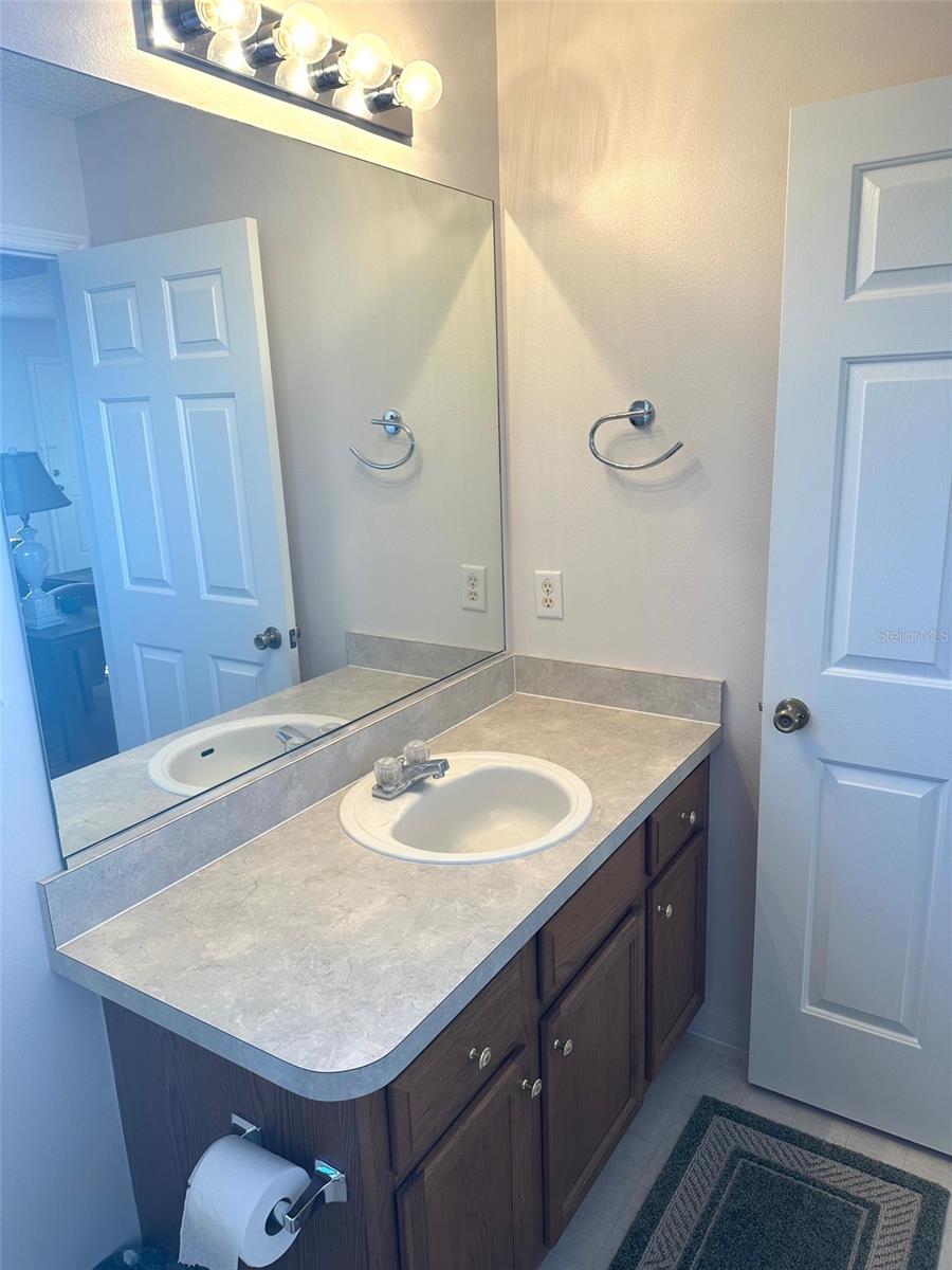 Image 20 of 30 For 17365 92nd Gantham Terrace