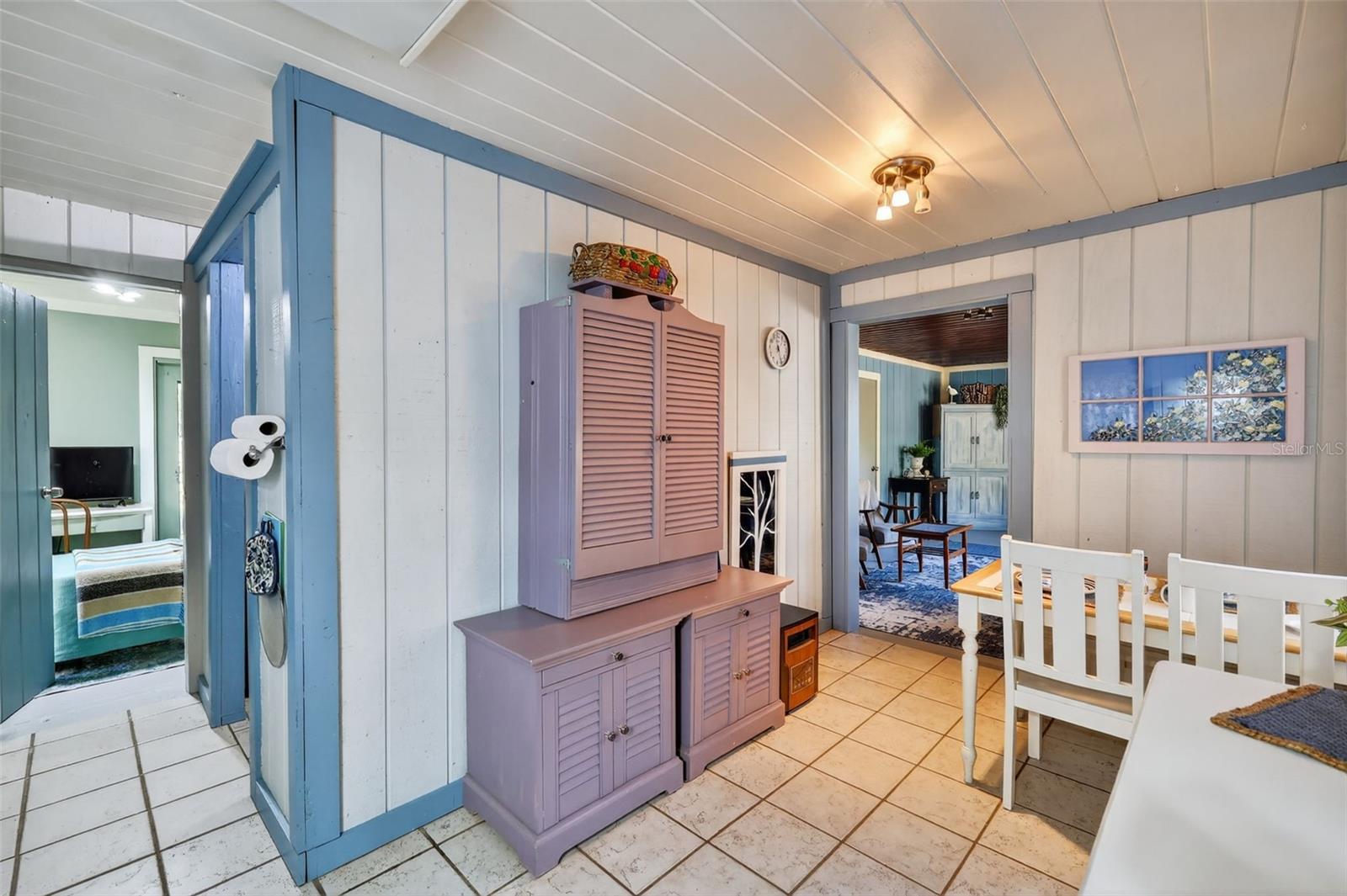 Image 13 of 27 For 8481 Cr 636  