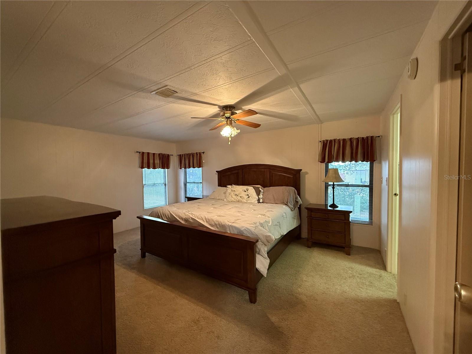 Image 16 of 32 For 3937 Citrus Circle