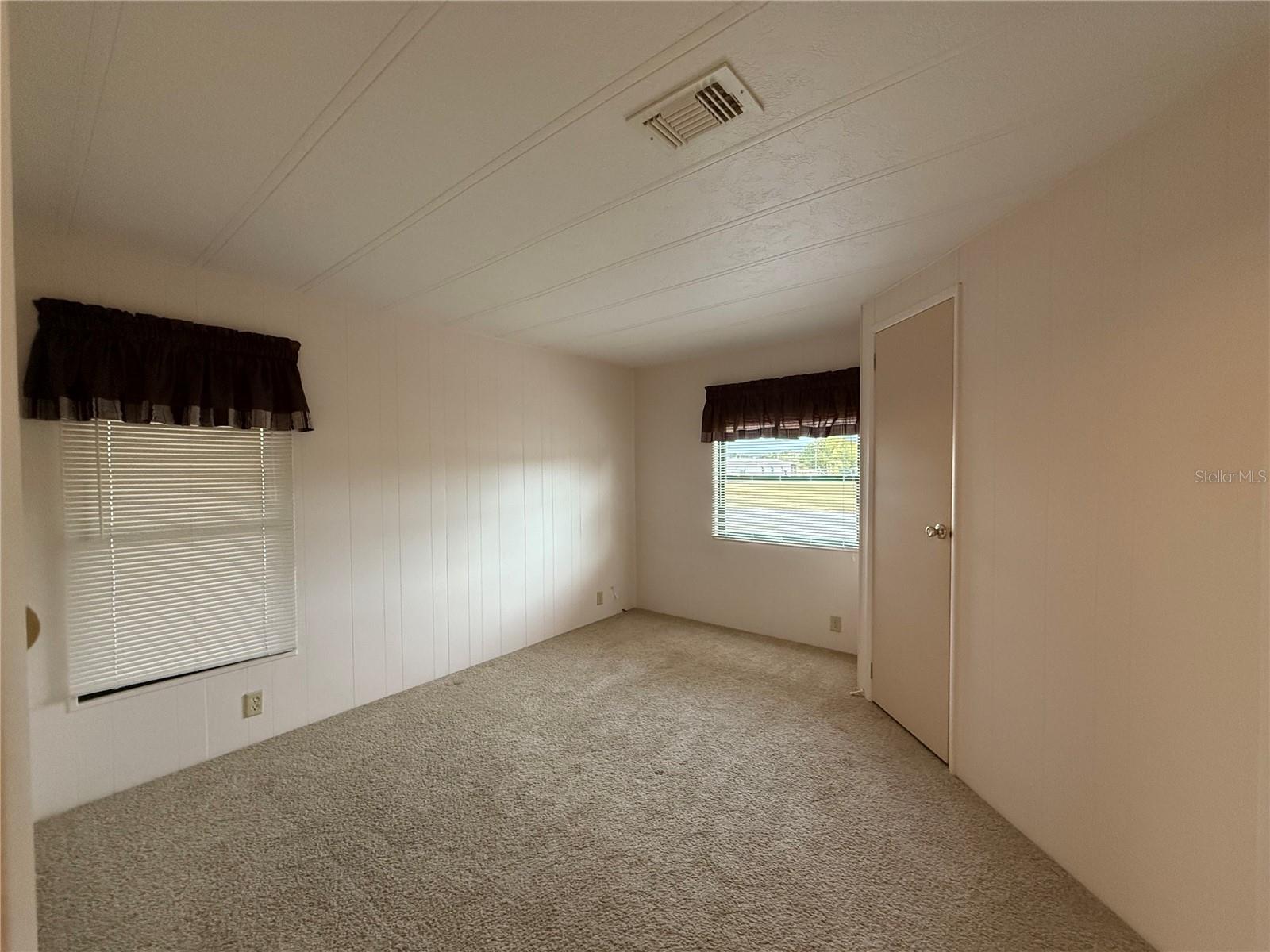 Image 21 of 32 For 3937 Citrus Circle