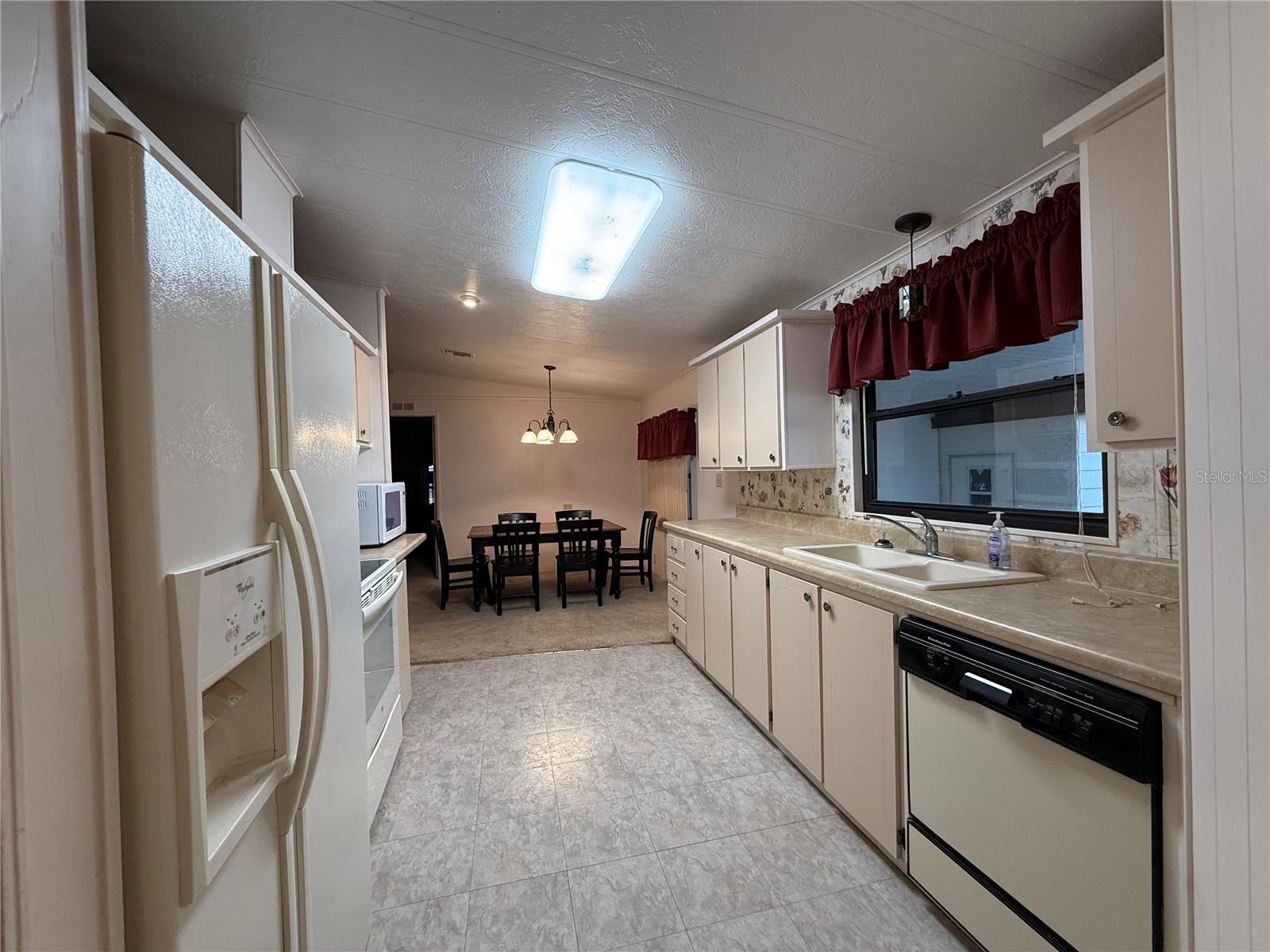 Image 5 of 32 For 3937 Citrus Circle