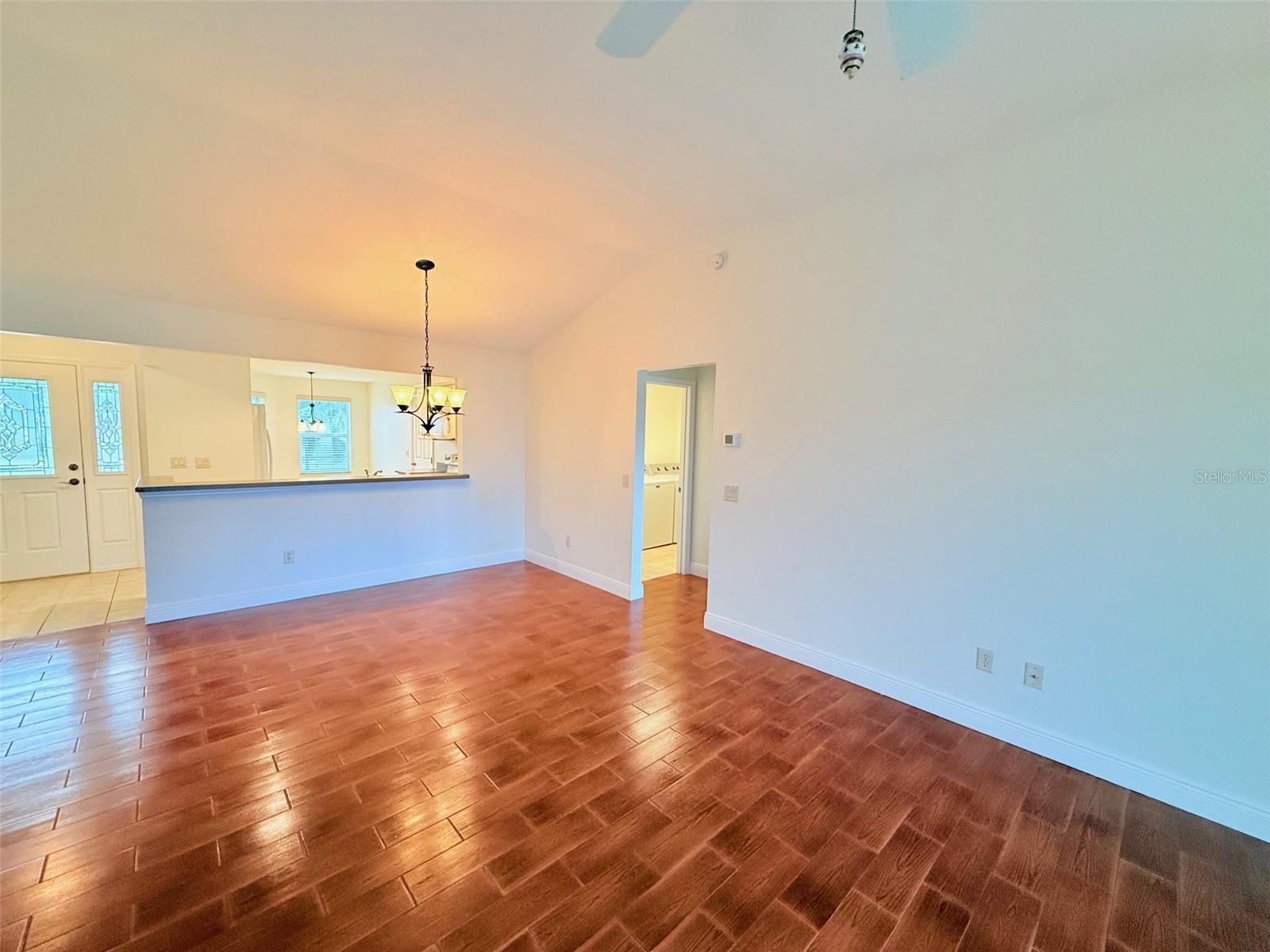 Image 15 of 37 For 995 Joiner Place