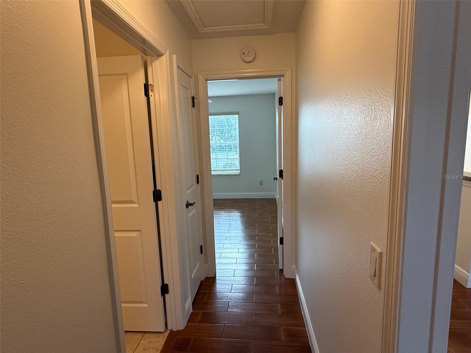 Image 18 of 37 For 995 Joiner Place