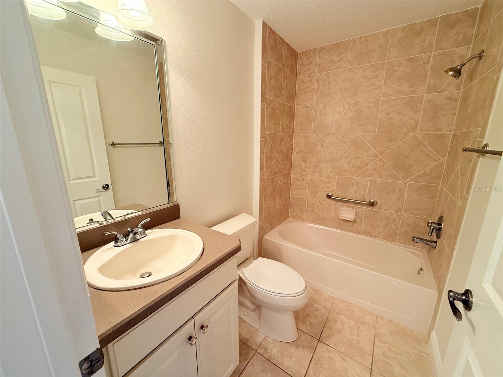 Image 19 of 37 For 995 Joiner Place