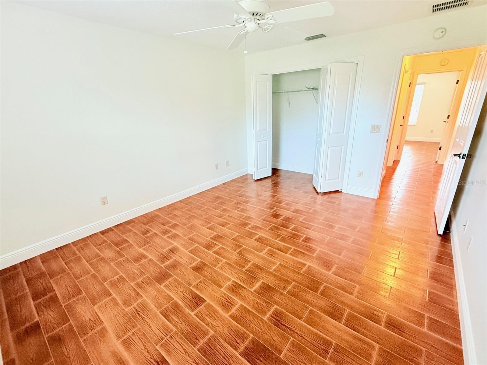 Image 21 of 37 For 995 Joiner Place