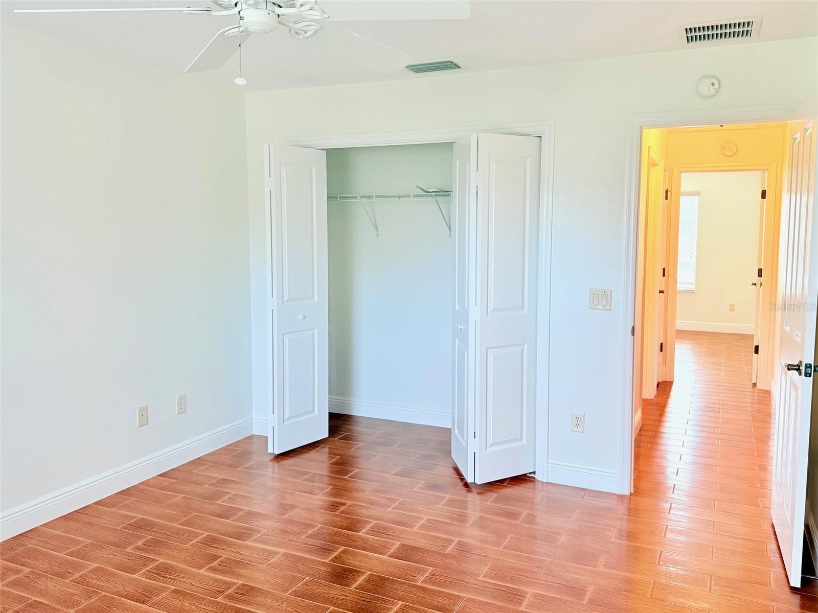 Image 22 of 37 For 995 Joiner Place