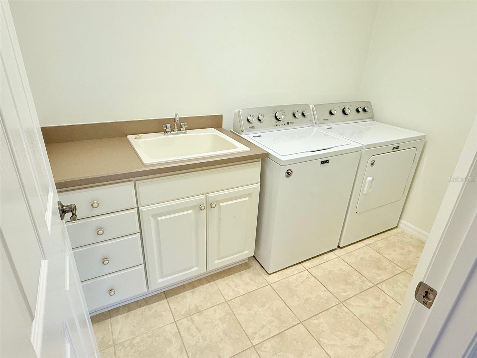 Image 24 of 37 For 995 Joiner Place