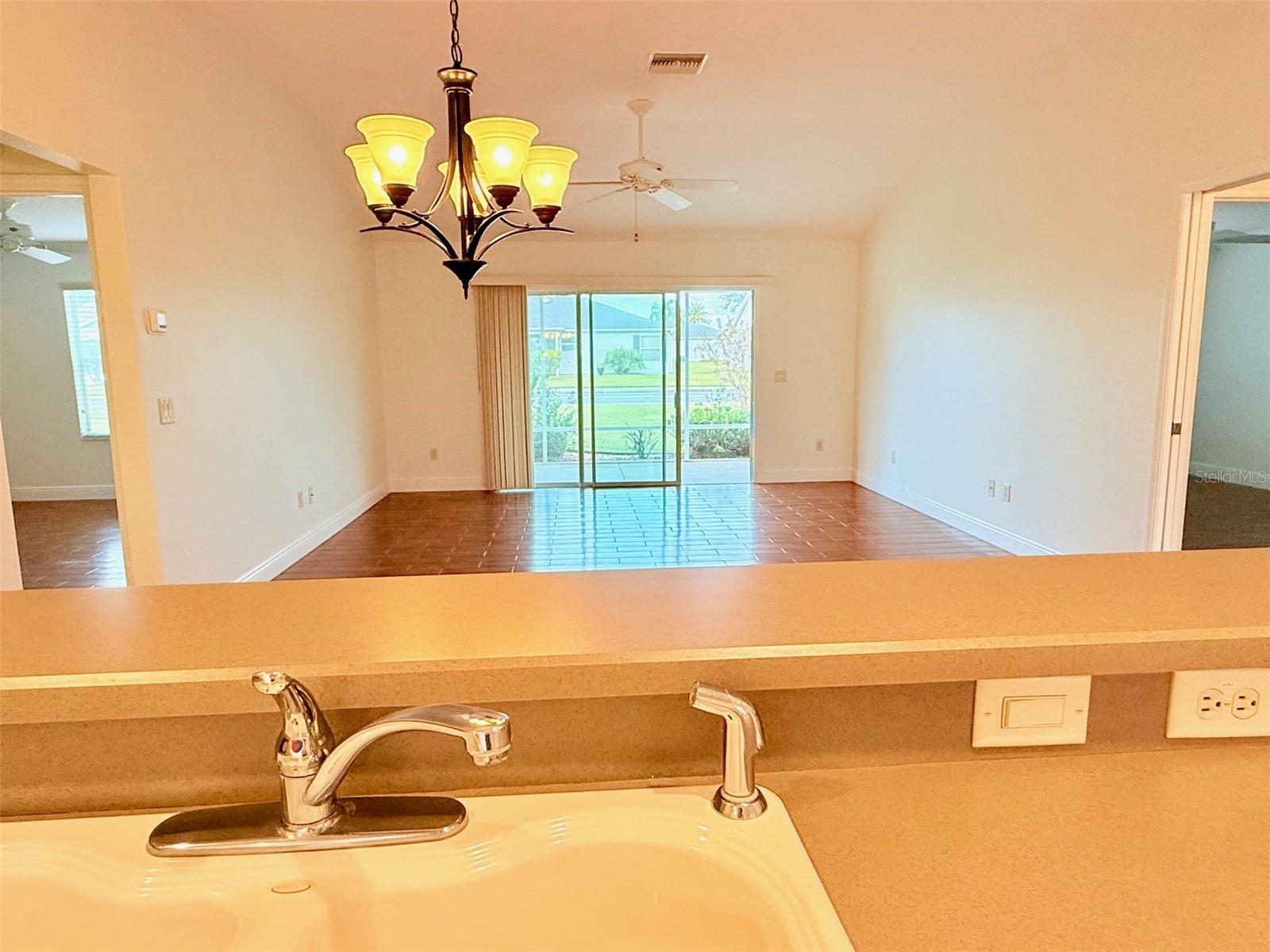 Image 8 of 37 For 995 Joiner Place