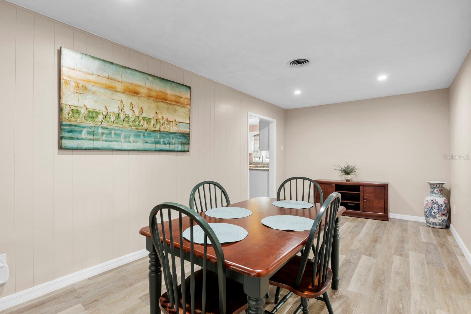 Image 20 of 39 For 36149 Spring Lake Boulevard