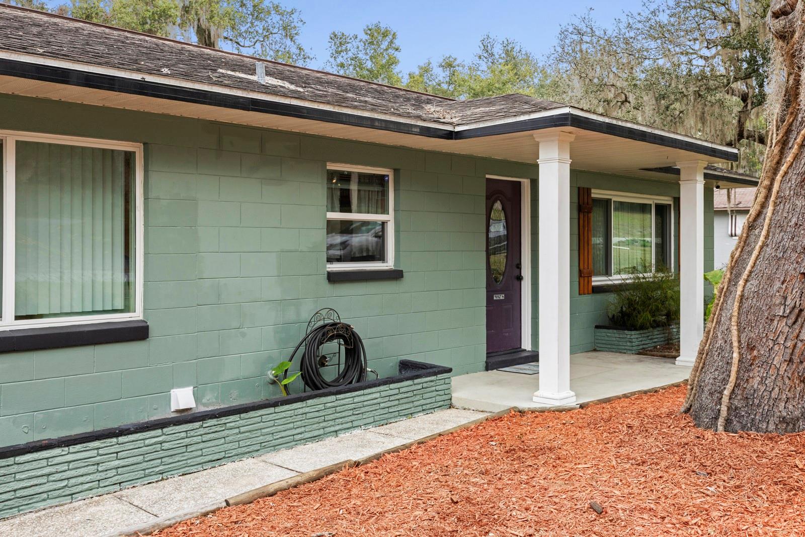 Image 9 of 39 For 36149 Spring Lake Boulevard