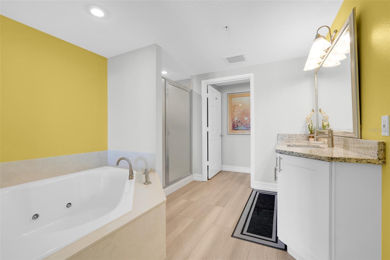 Image 27 of 48 For 350 Atlantic Avenue 2330