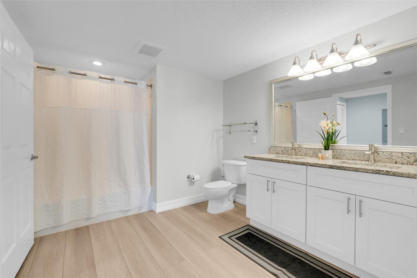 Image 32 of 48 For 350 Atlantic Avenue 2330