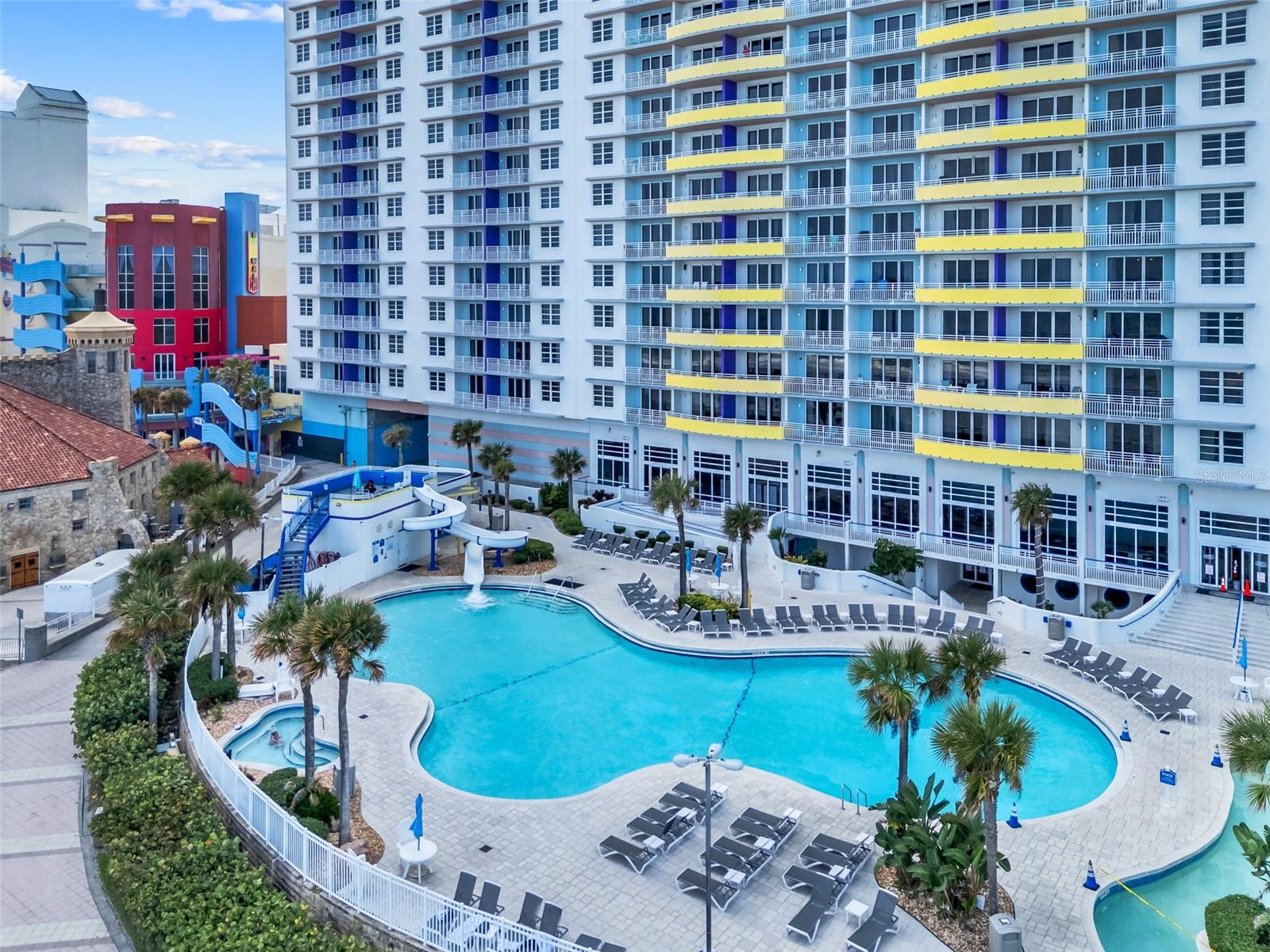 Image 6 of 48 For 350 Atlantic Avenue 2330