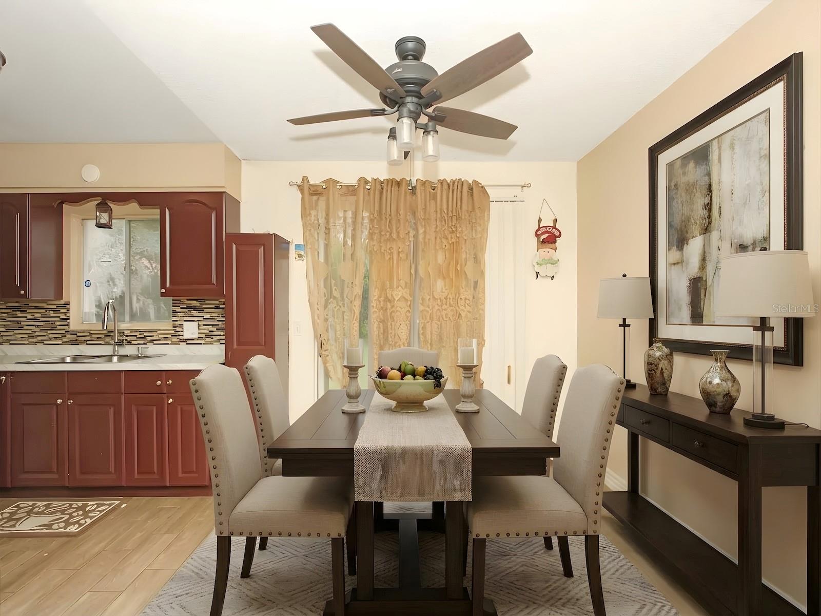 Image 5 of 22 For 4173 Signal Hill Road