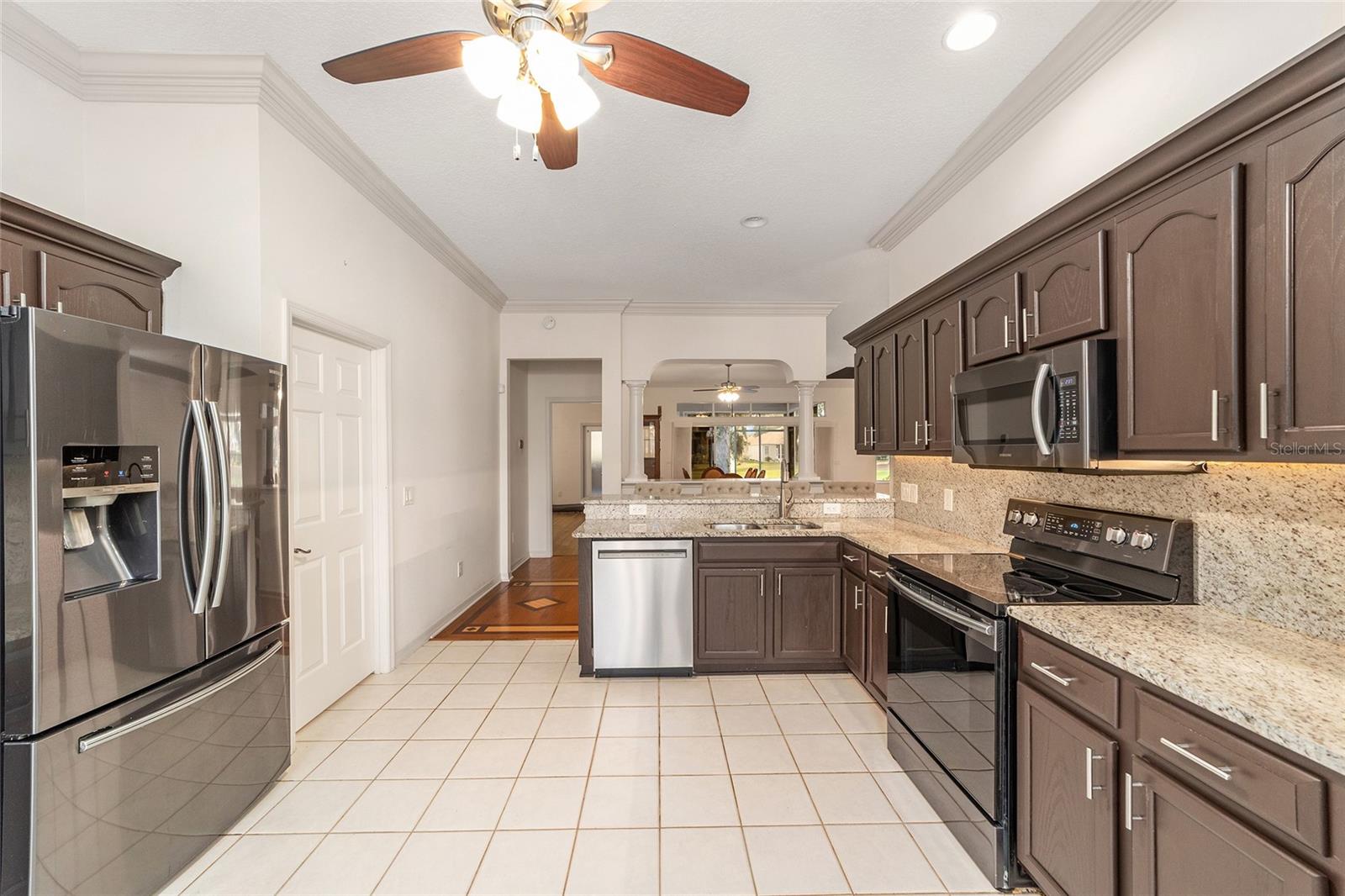 Image 16 of 41 For 1514 Cervantes Place