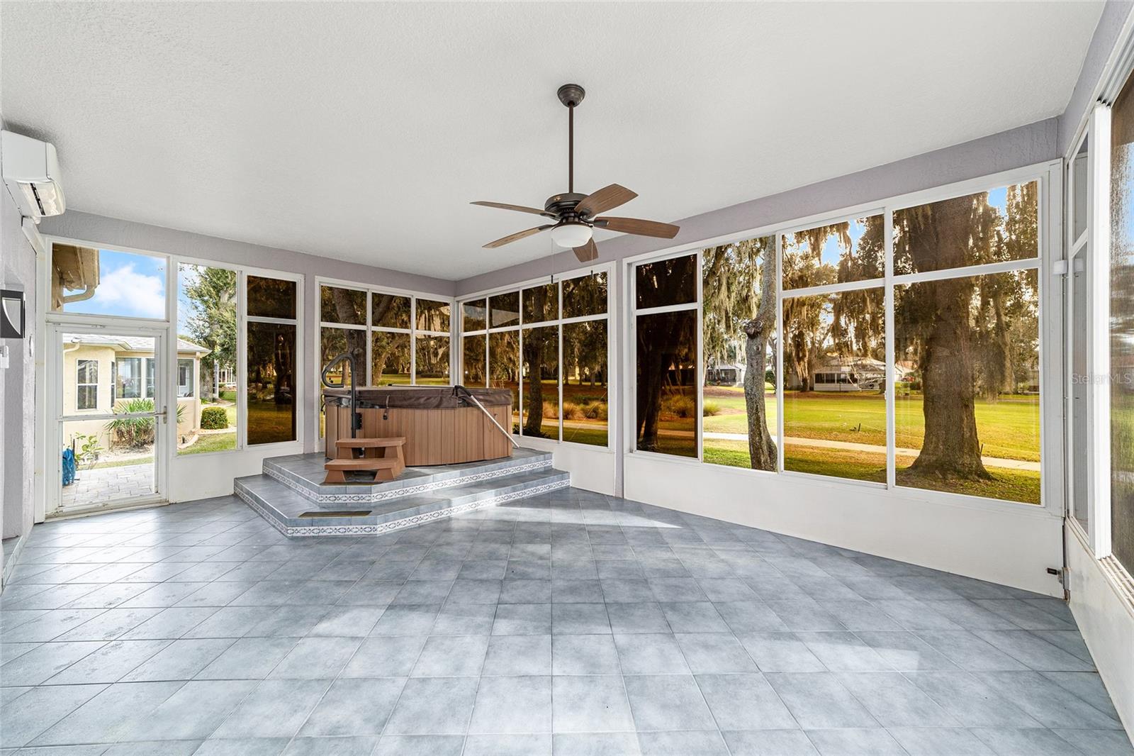 Image 33 of 41 For 1514 Cervantes Place