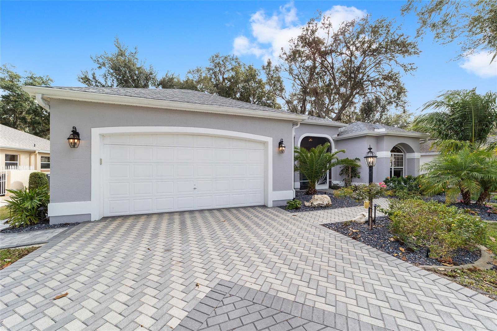 Image 4 of 41 For 1514 Cervantes Place