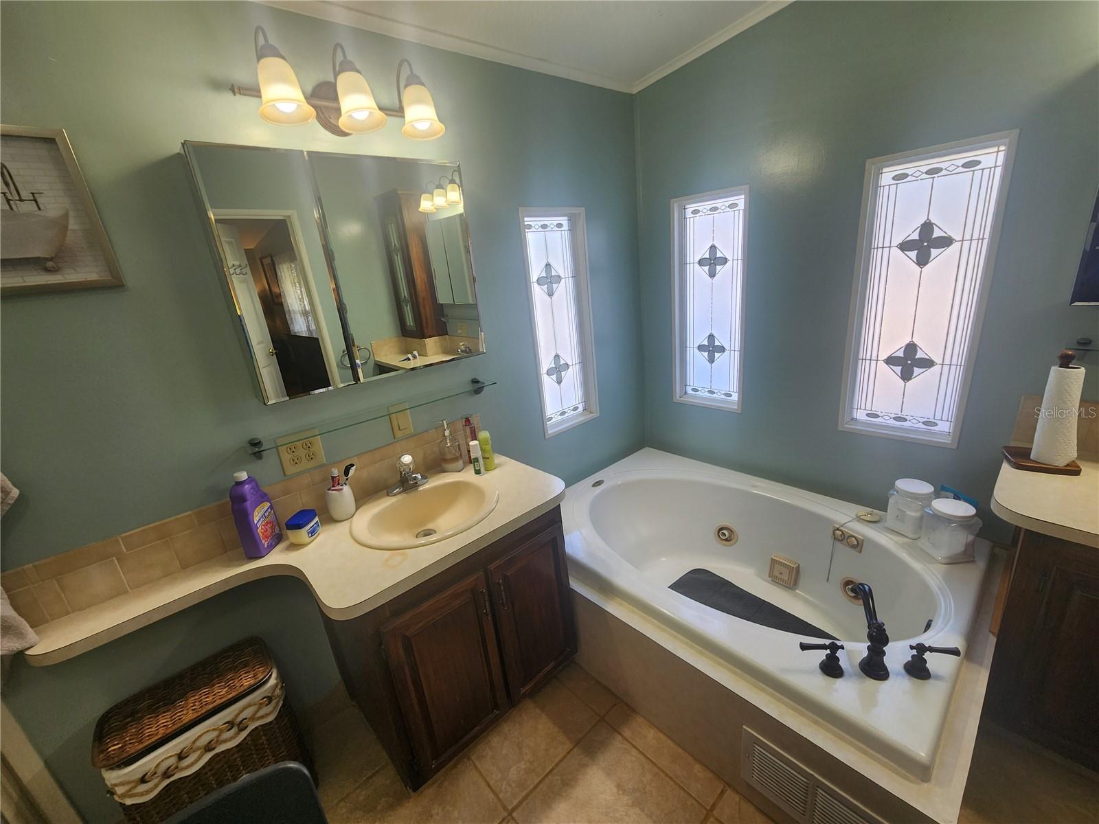 Image 3 of 60 For 24921 Pine Hill