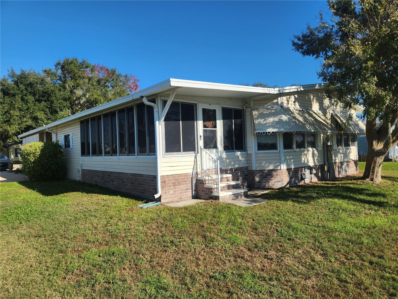 Image 33 of 60 For 24921 Pine Hill