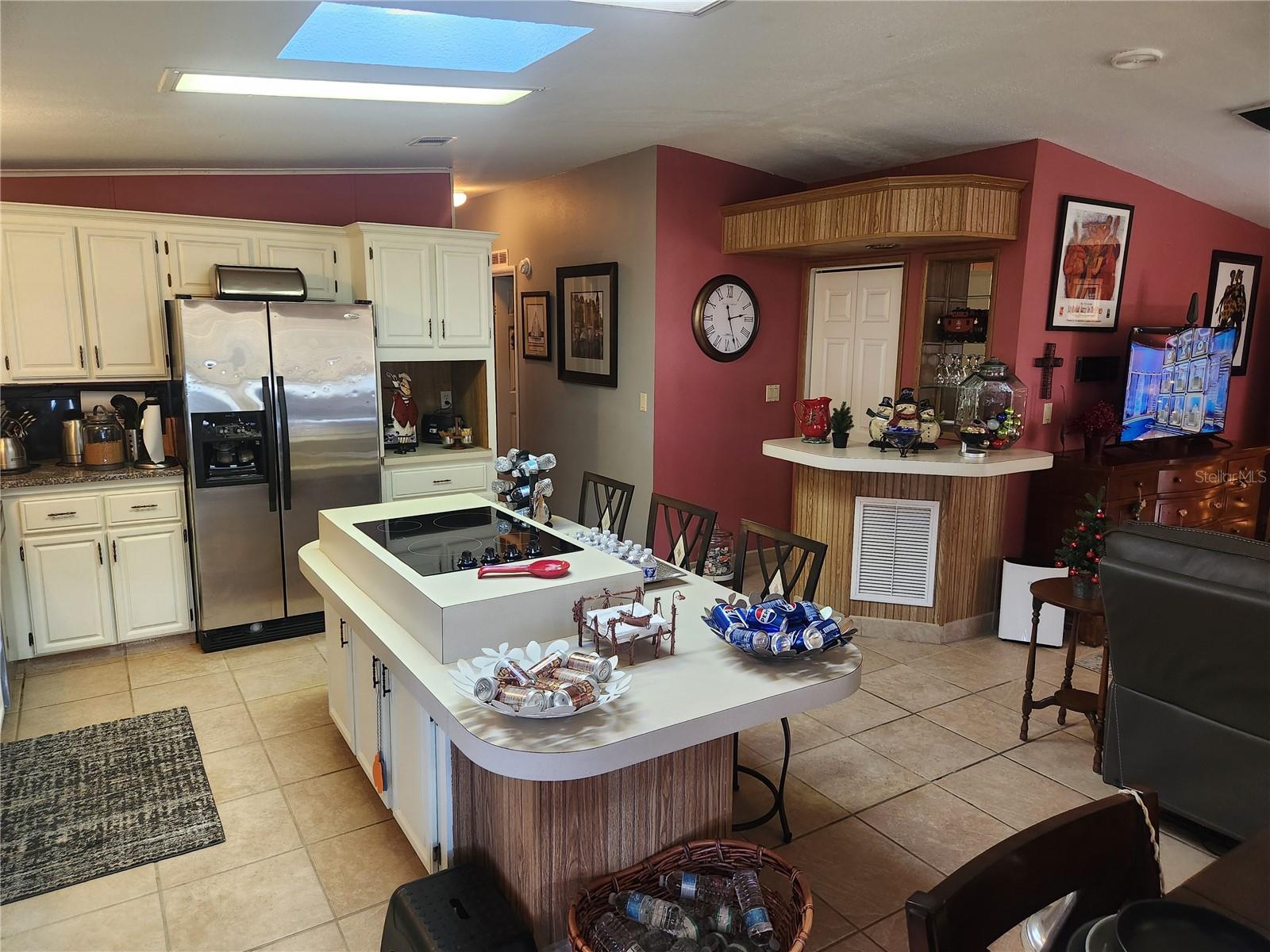 Image 5 of 60 For 24921 Pine Hill