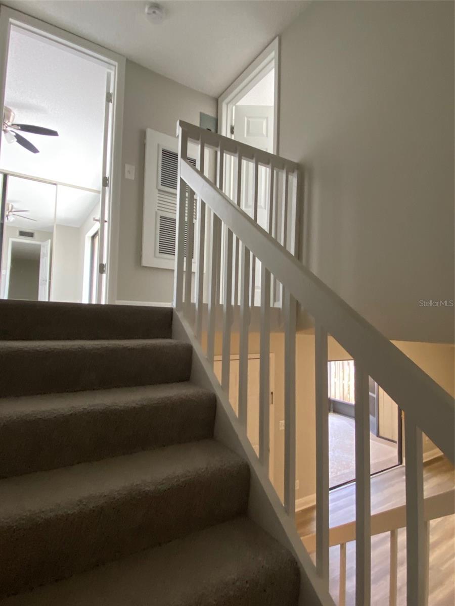 Image 20 of 27 For 1004 Royal Oak Boulevard