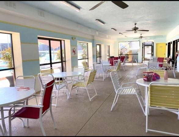 Image 25 of 27 For 1004 Royal Oak Boulevard