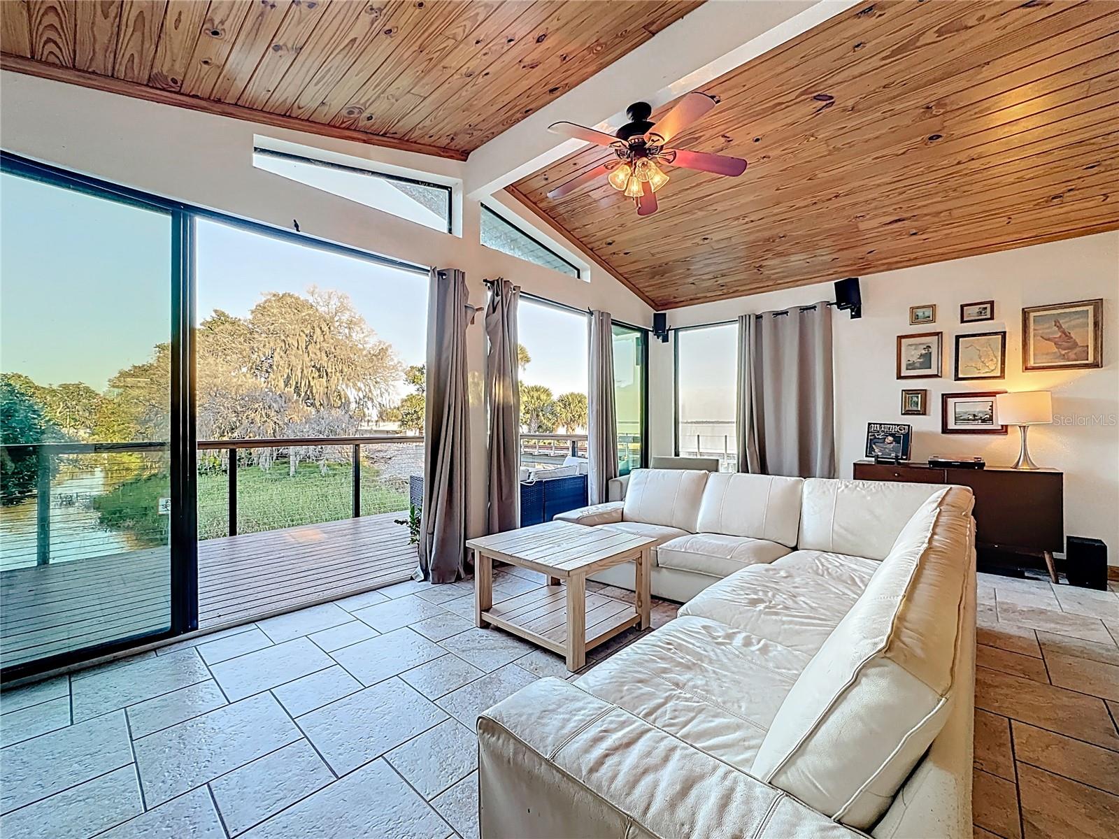 Image 16 of 54 For 609 Homer Street