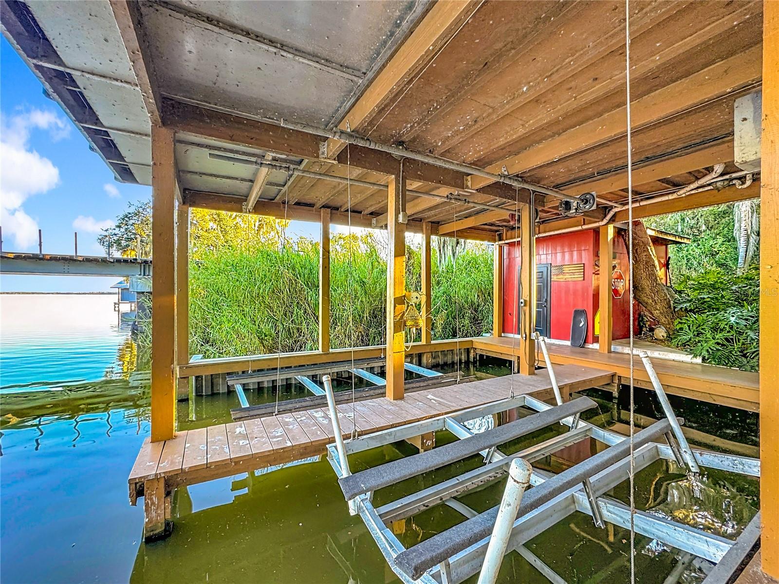 Image 37 of 54 For 609 Homer Street