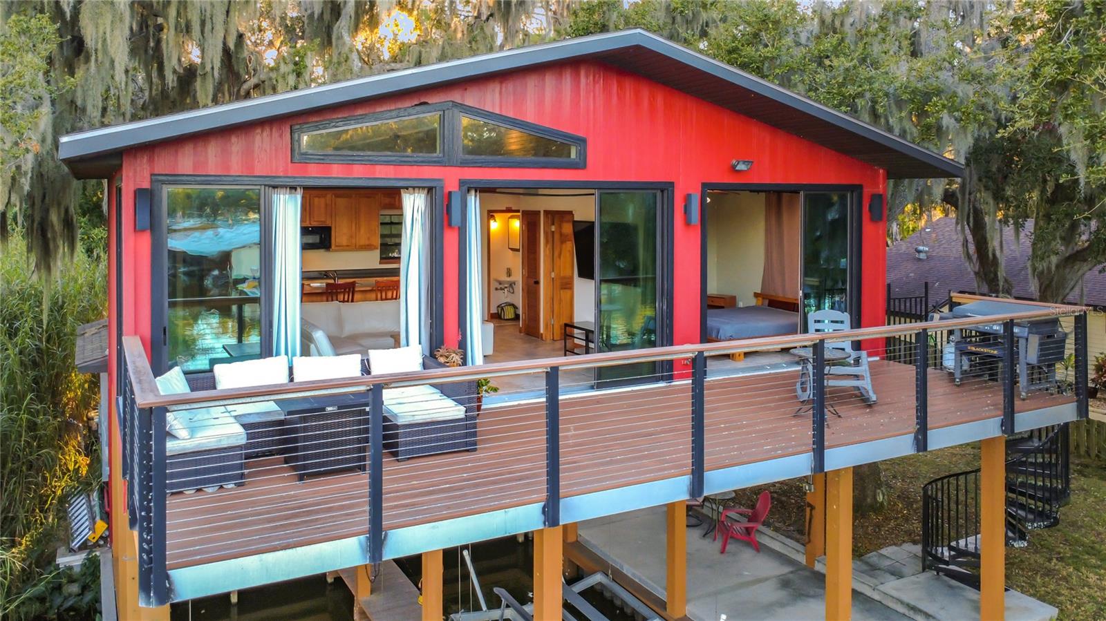 Image 39 of 54 For 609 Homer Street