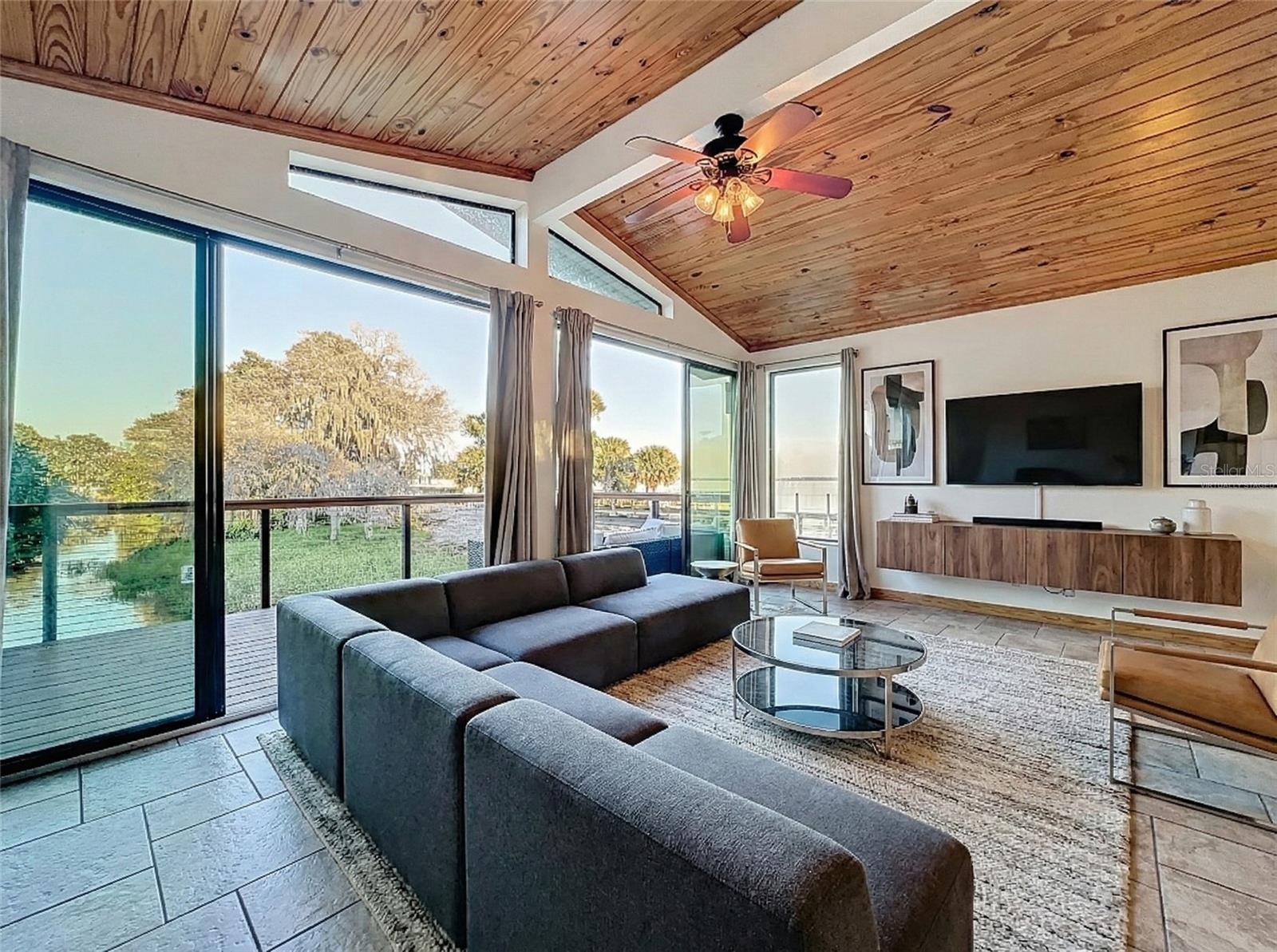 Image 4 of 54 For 609 Homer Street