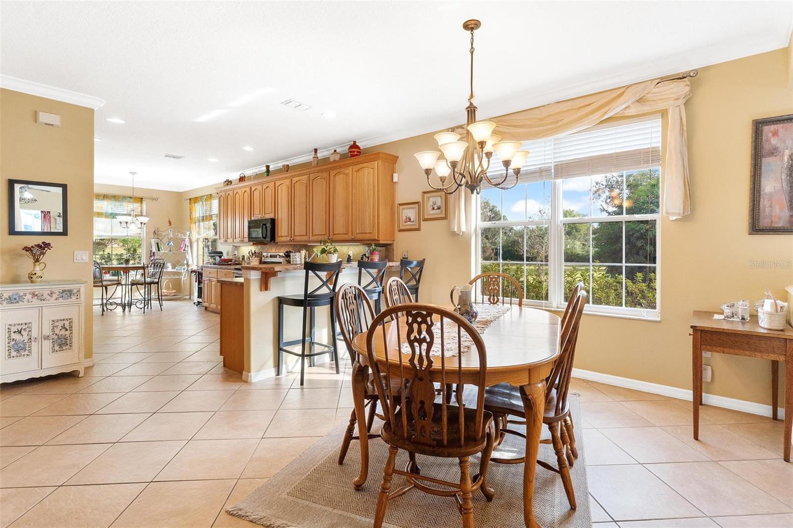 Image 22 of 63 For 81 Twin Lake Circle