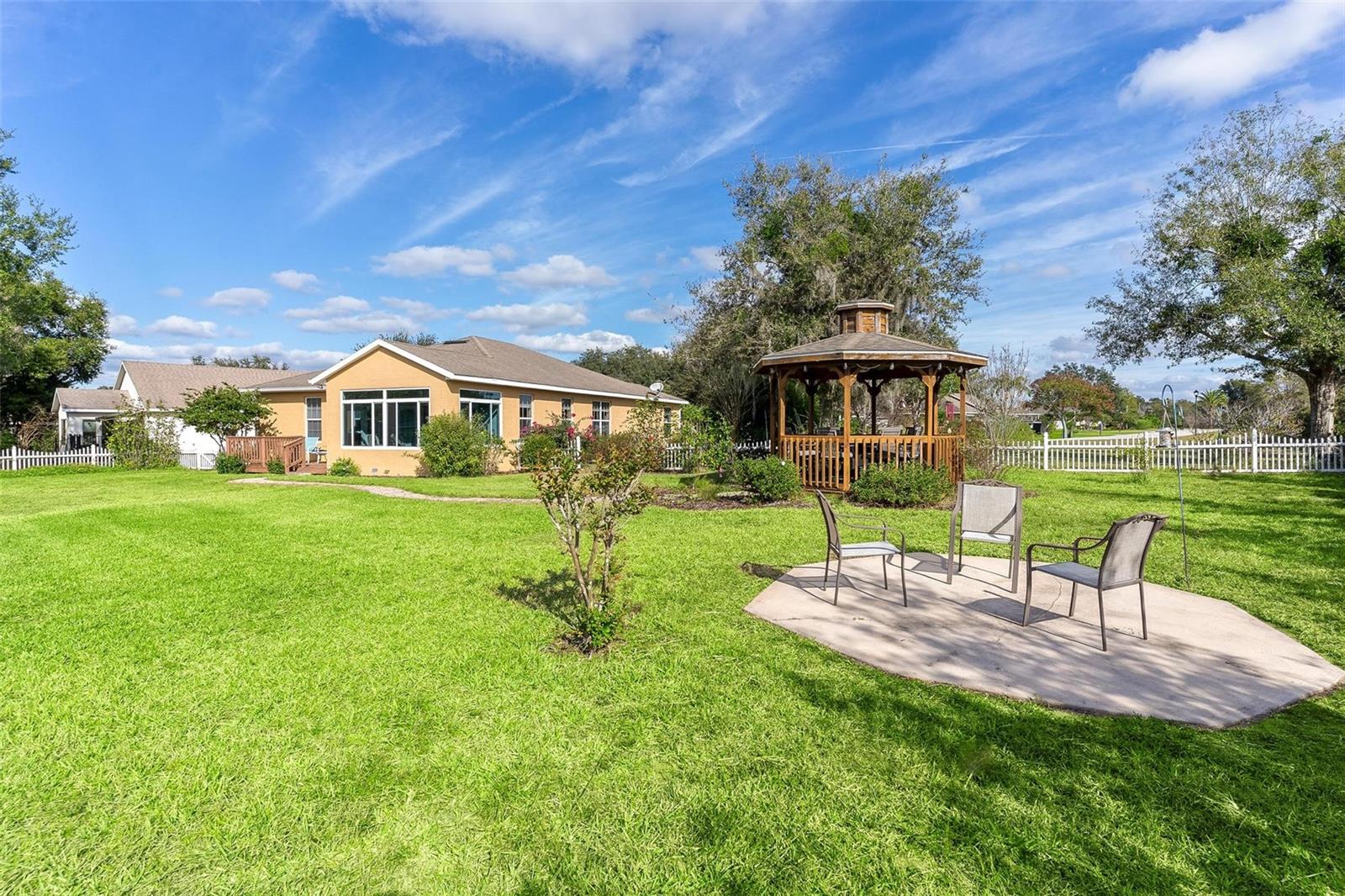 Image 3 of 63 For 81 Twin Lake Circle