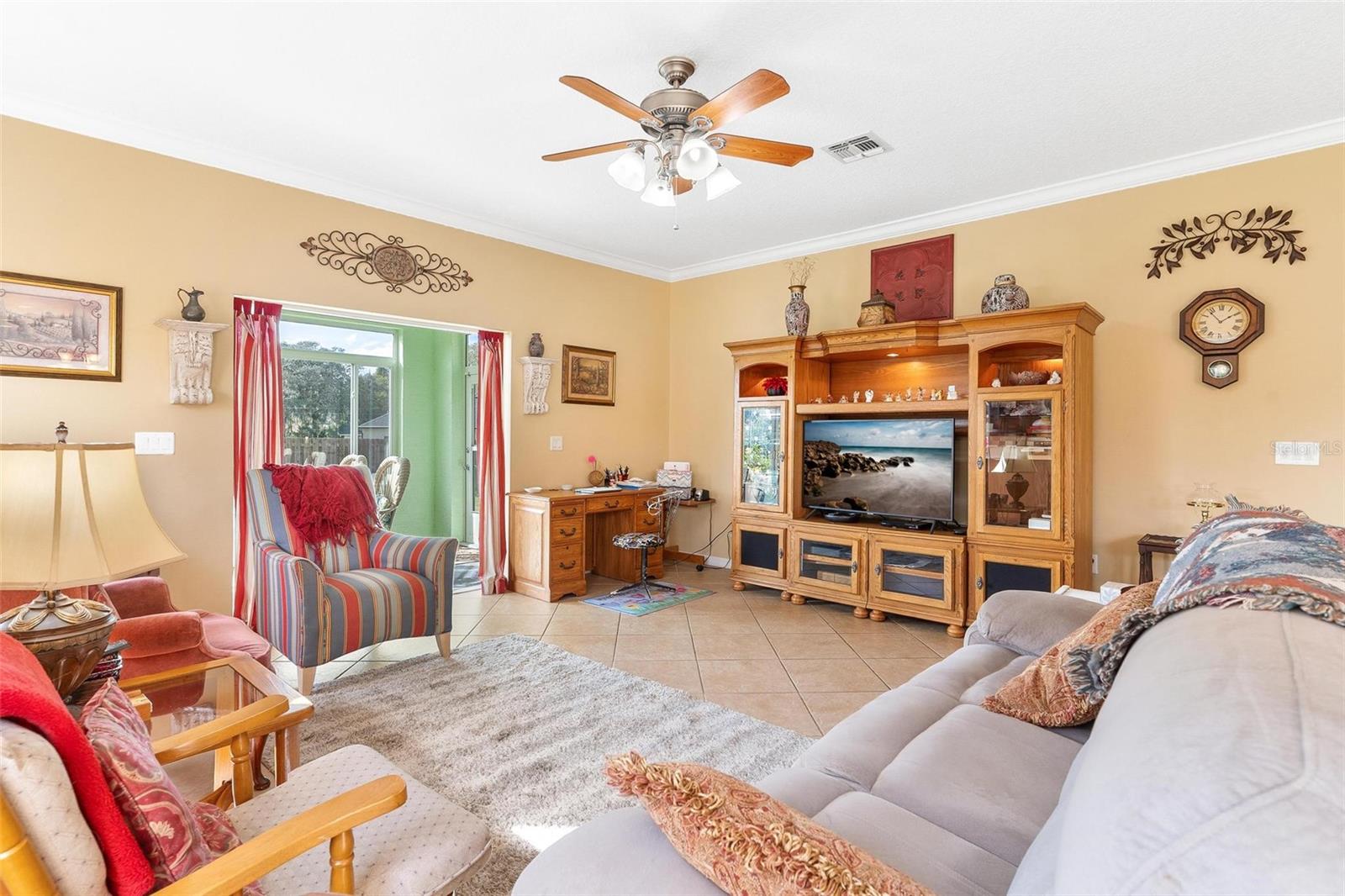 Image 33 of 63 For 81 Twin Lake Circle