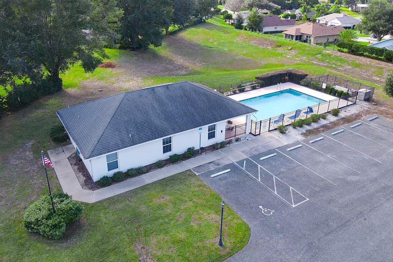 Image 50 of 63 For 81 Twin Lake Circle