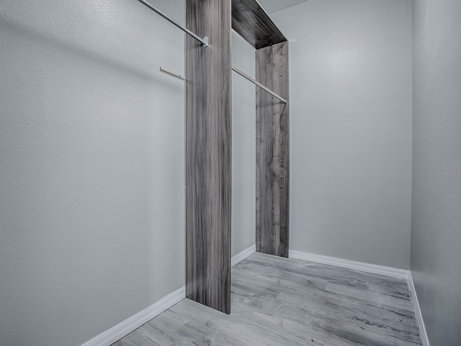 Image 21 of 47 For 1321 Kellogg Drive