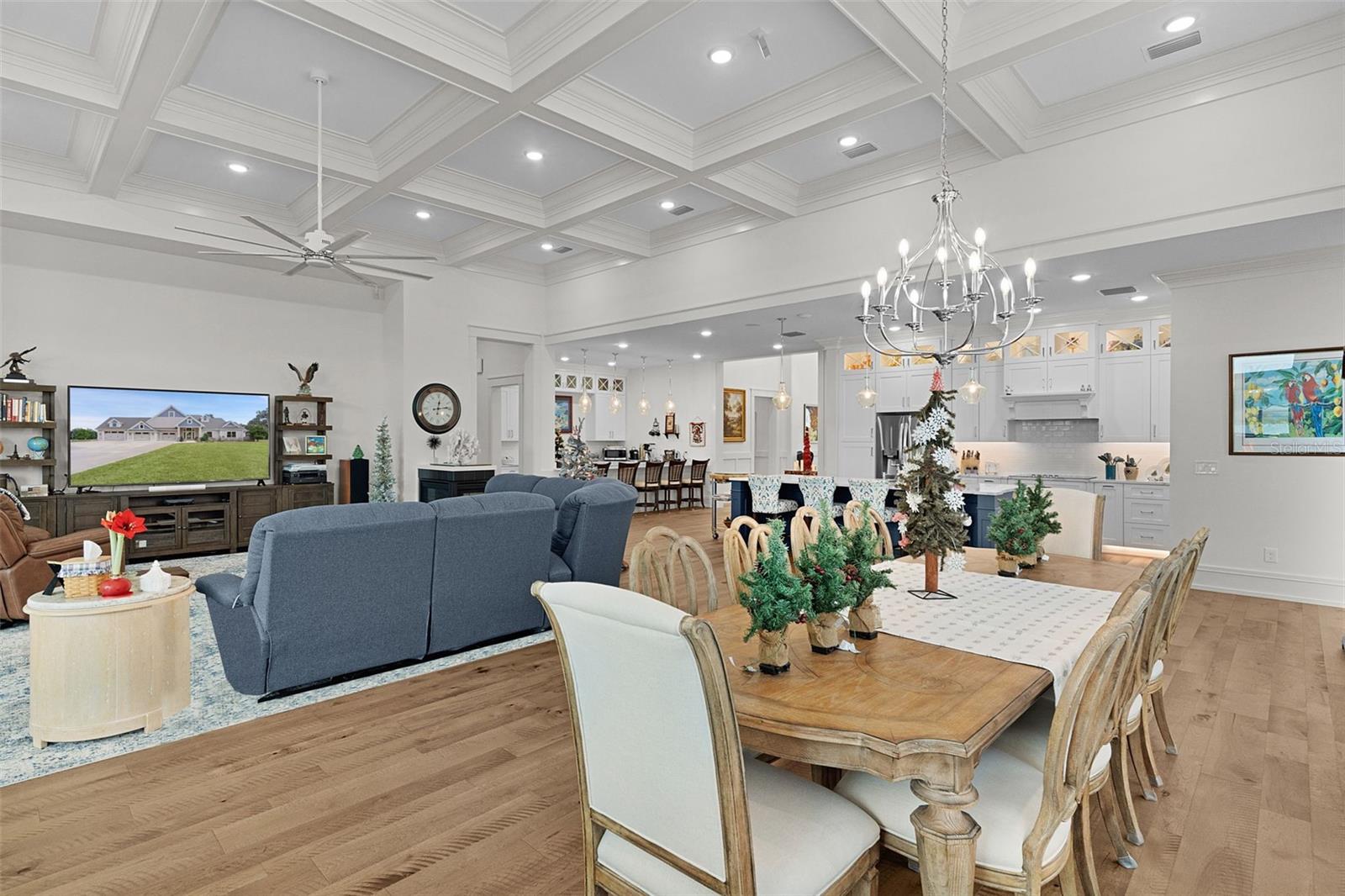 Image 13 of 99 For 2765 Saddlebrook Circle