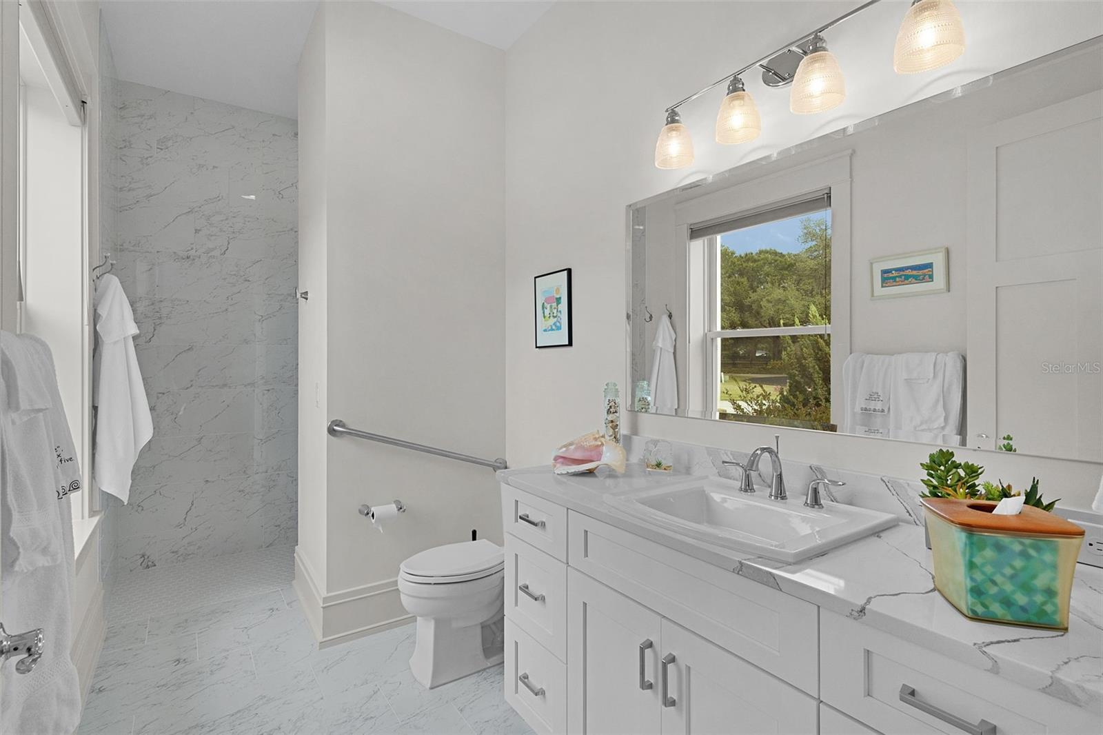 Image 32 of 99 For 2765 Saddlebrook Circle