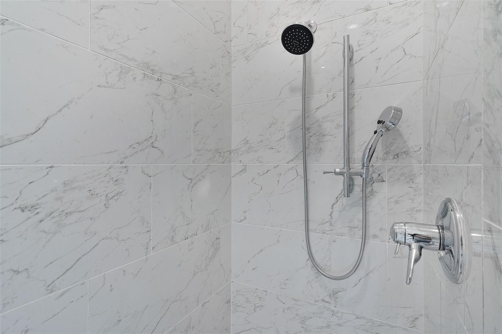 Image 33 of 99 For 2765 Saddlebrook Circle